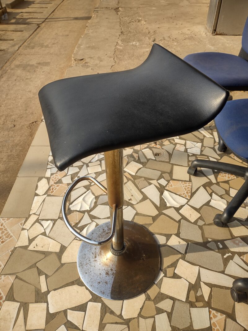 Tabouret de Bar Élégant avec Assise Noire (Importé)